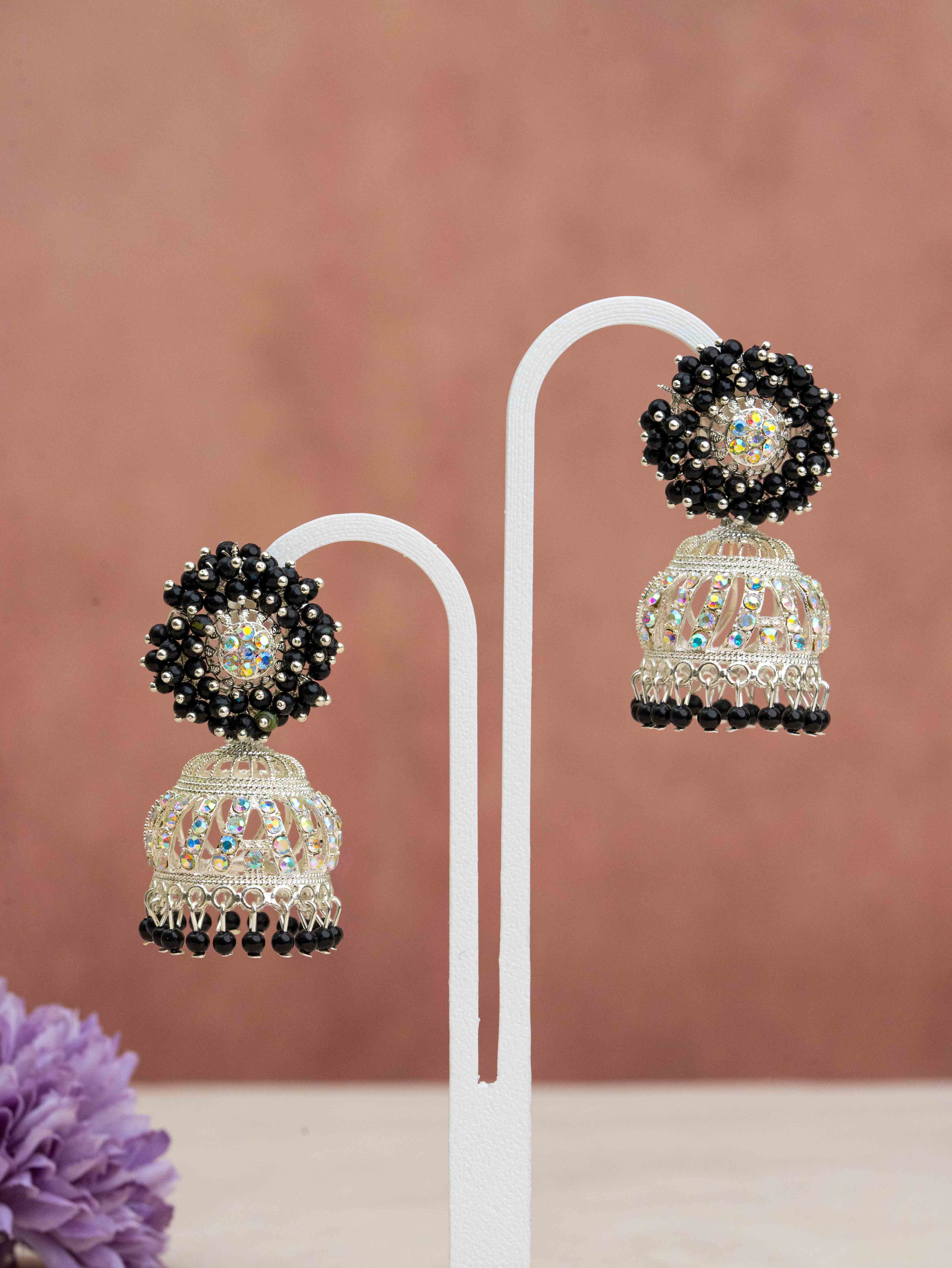 Kanvisha Jhumkas
