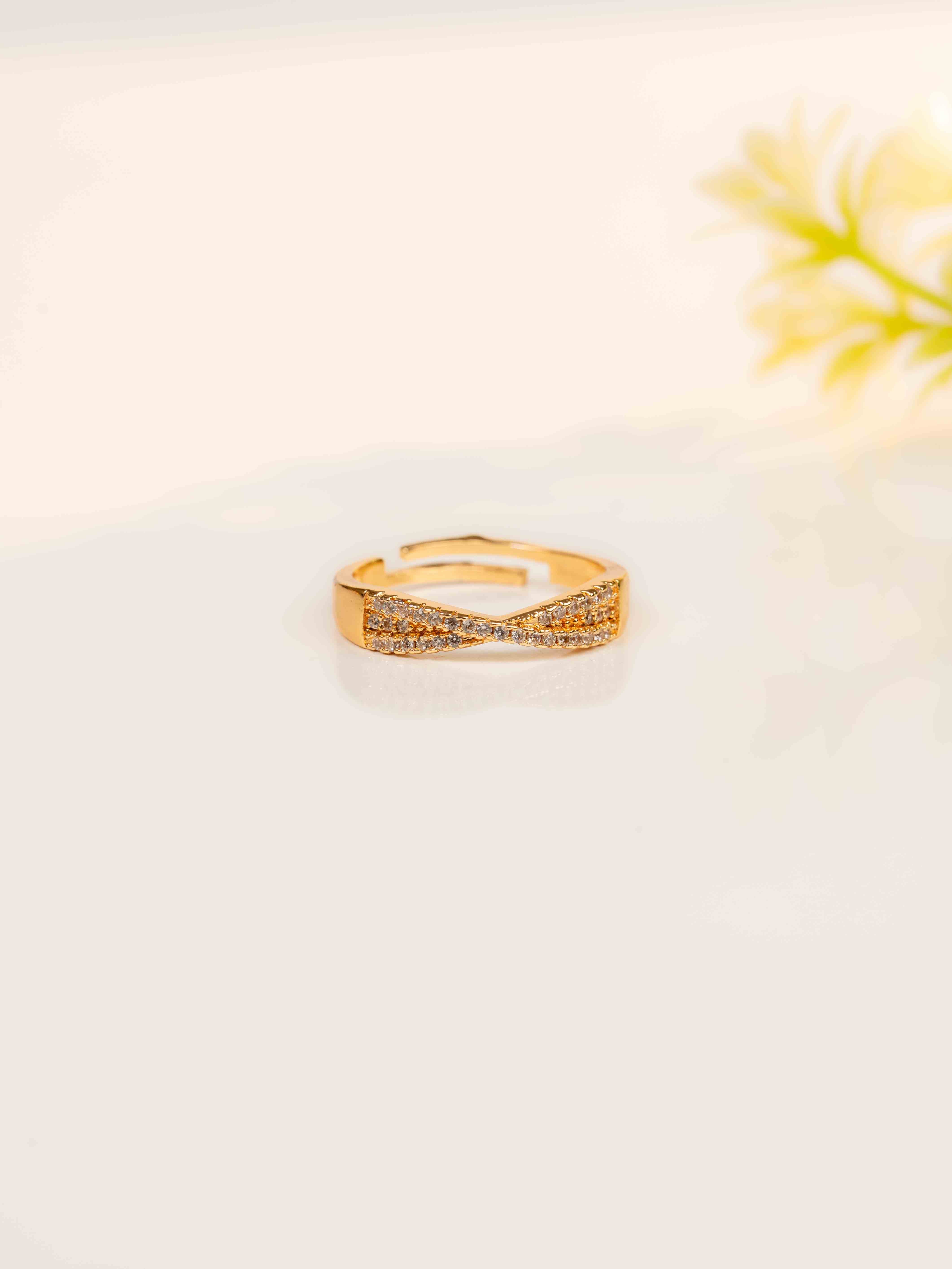 Twinkle Bow Adjustable Ring