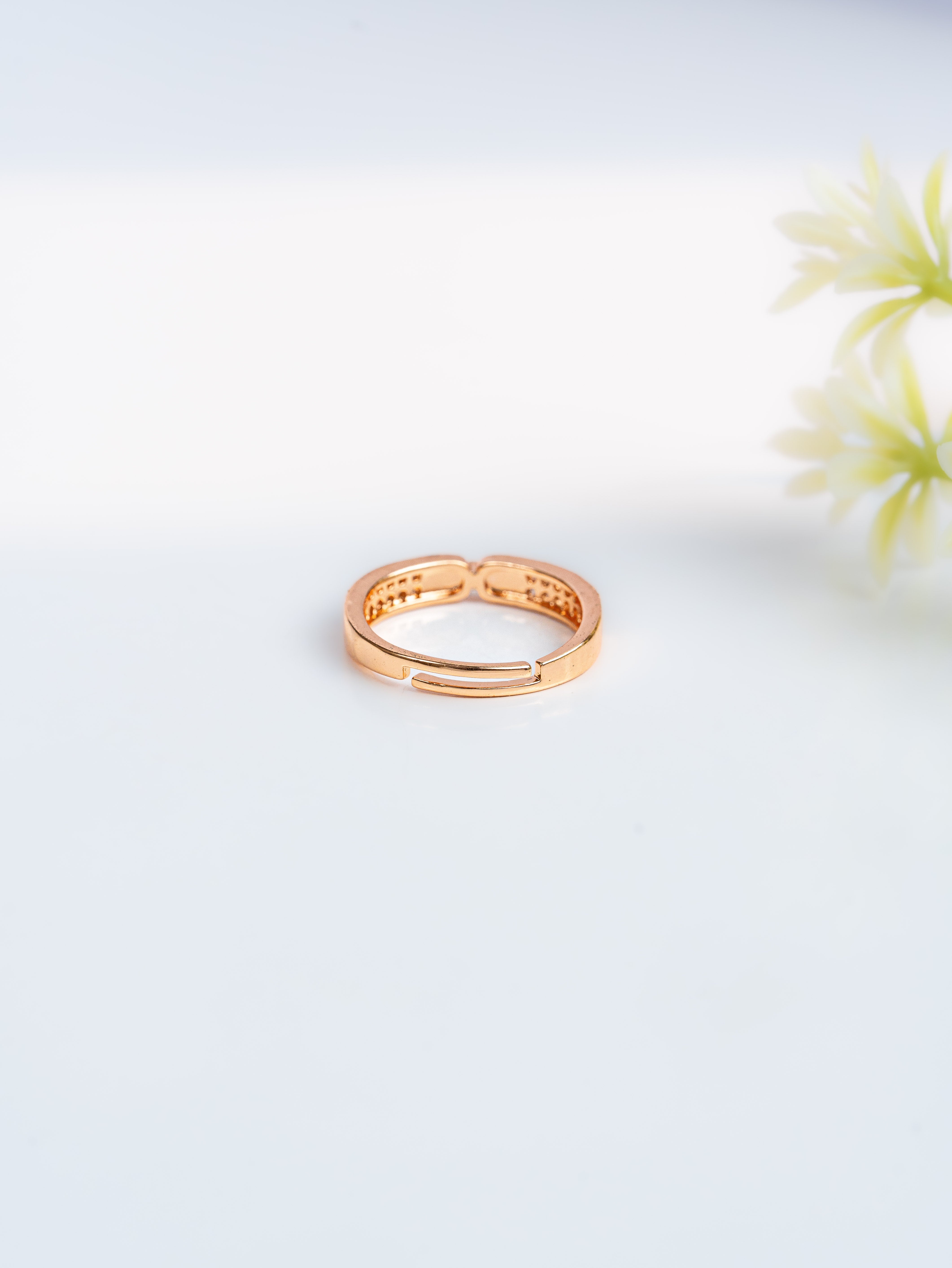 Stella Adjustable Ring