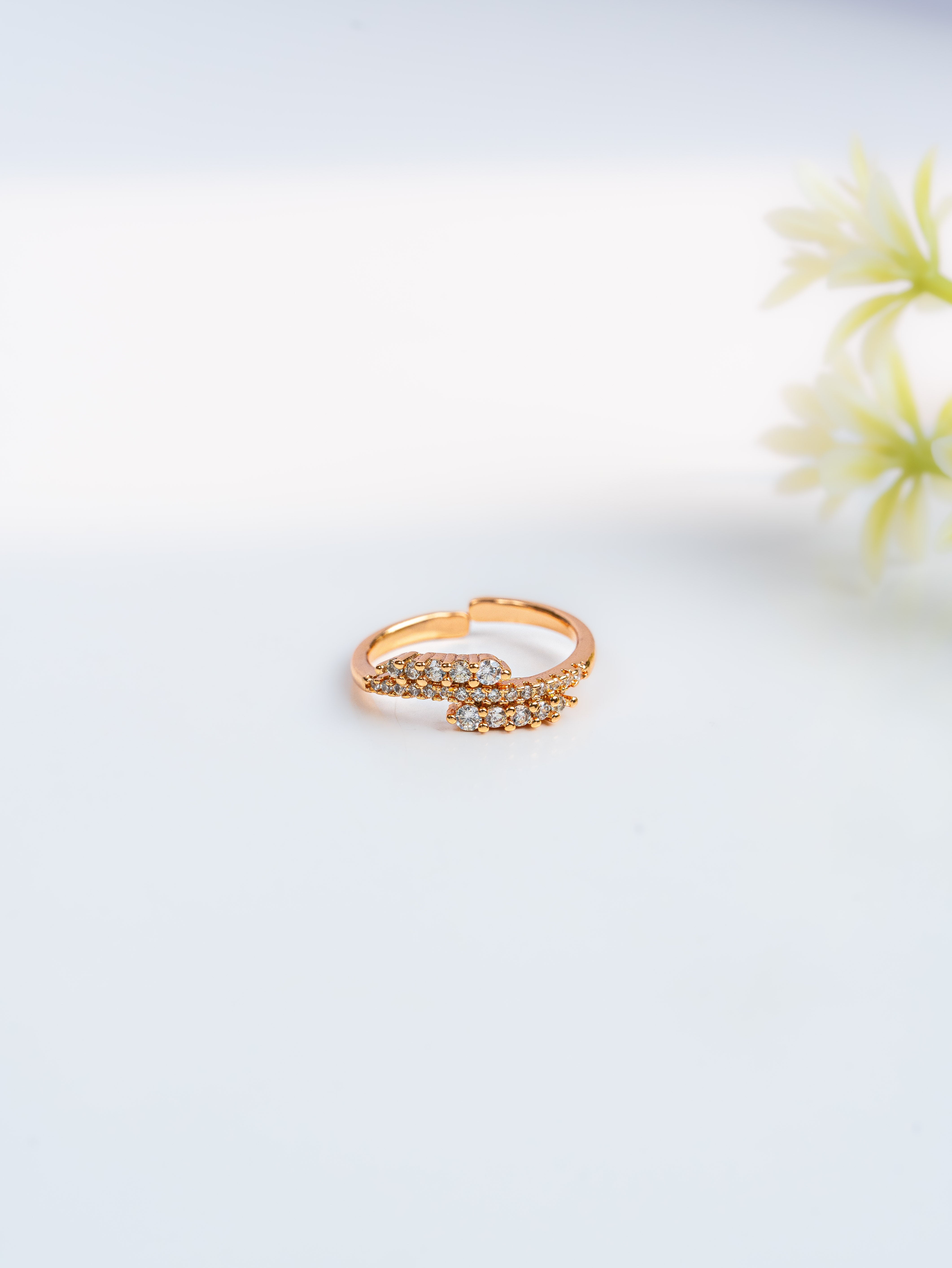 Everglow Adjustable Ring