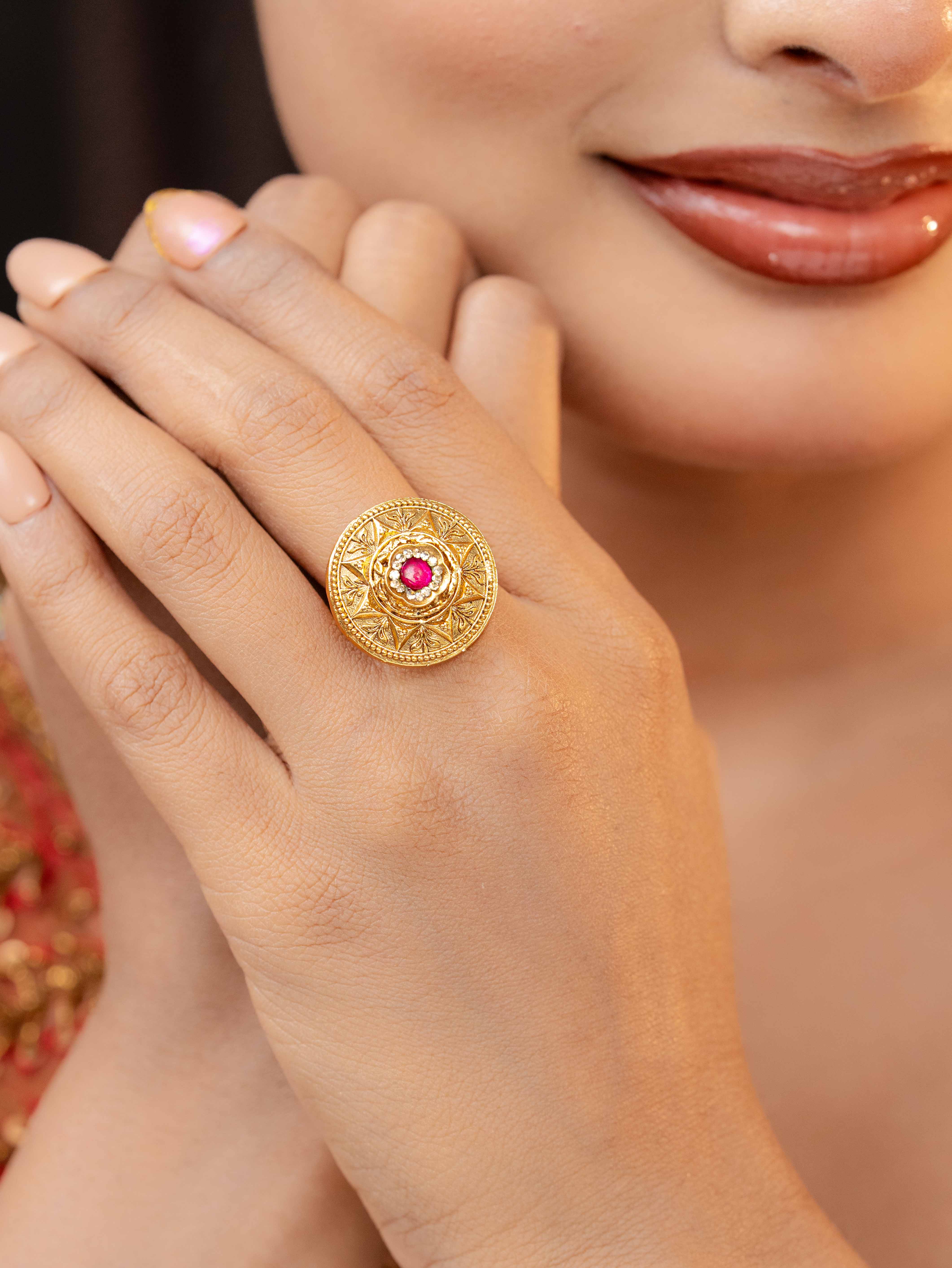 Myra Adjustable Ring